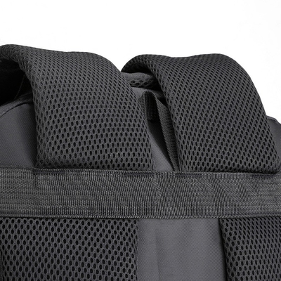 1.3 Inch 70L Camping Backpack Men Women Waterproof Backpack Bag Custom Logo
