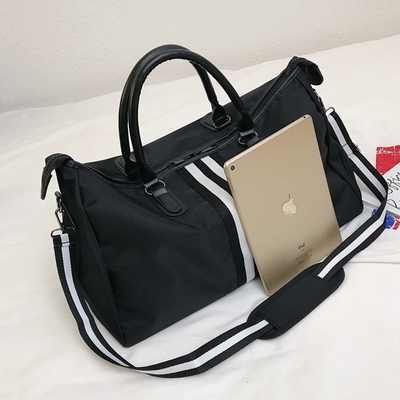 Black Mens Sports Duffle Bag Nylon Gym Duffle Bag With Shoe Compartment
